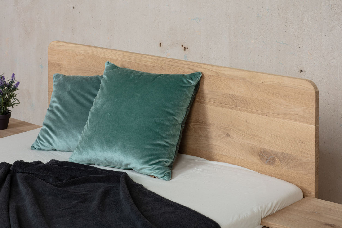 In Oak We Trust | Modern Mood